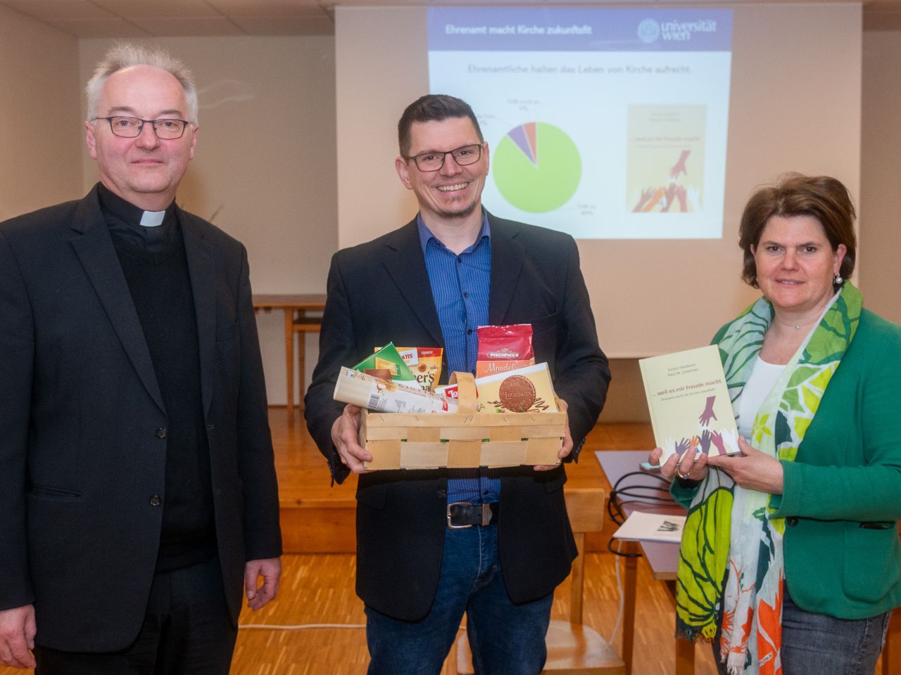 dsc-7515-armin-haiderer-buchpraes-kbw-240411-1280x960-crop-51-35.jpg