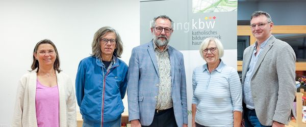 img-20240926-220836-kbw-haun-fake-news-240926-600x250-crop-49-34.jpg