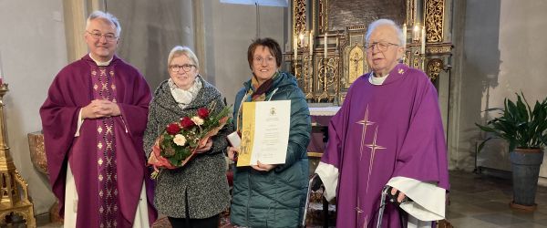 kirchenchorehrung-martina-schaberger-600x250-crop-43-36.jpg