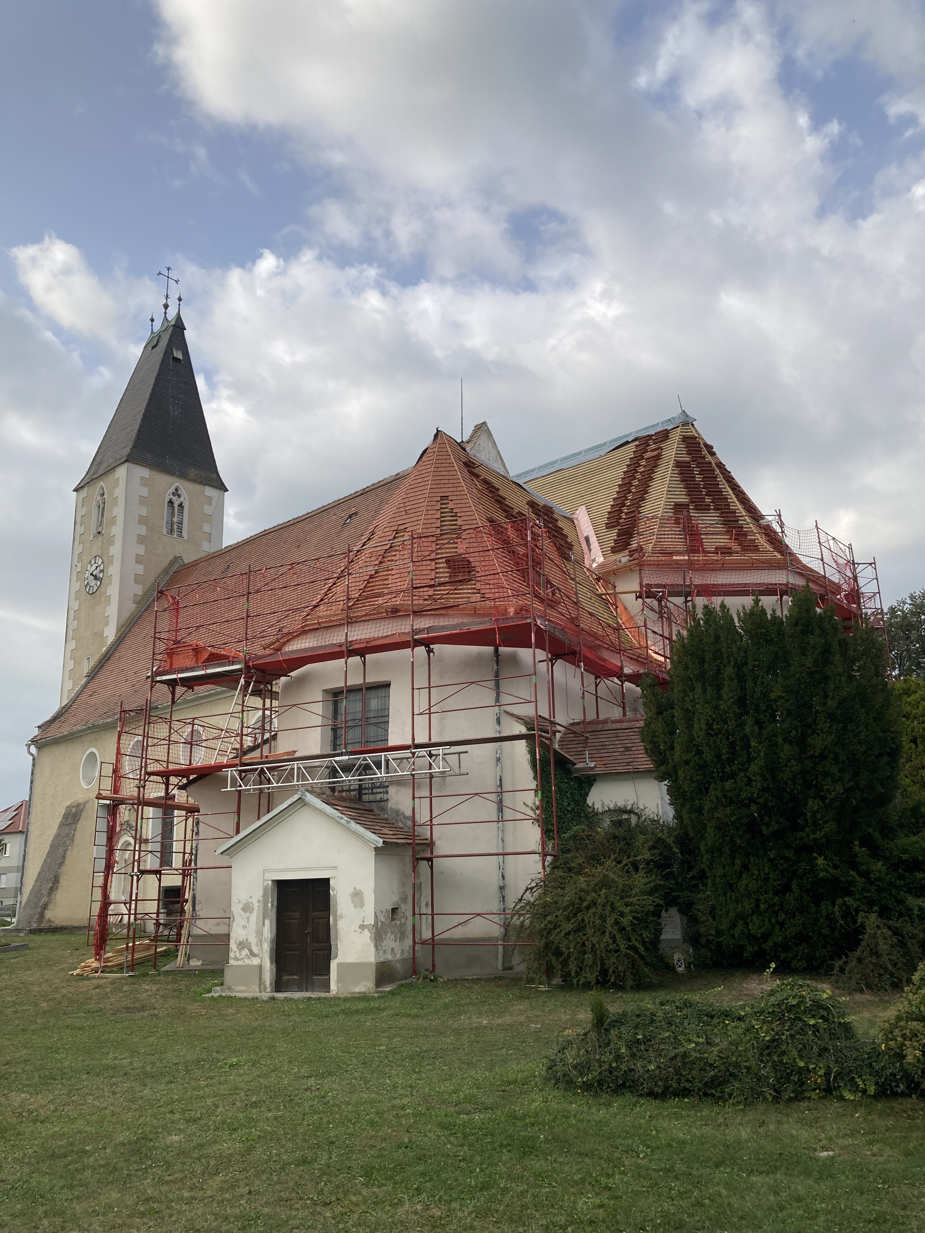 kirchendach28-30.09.jpg