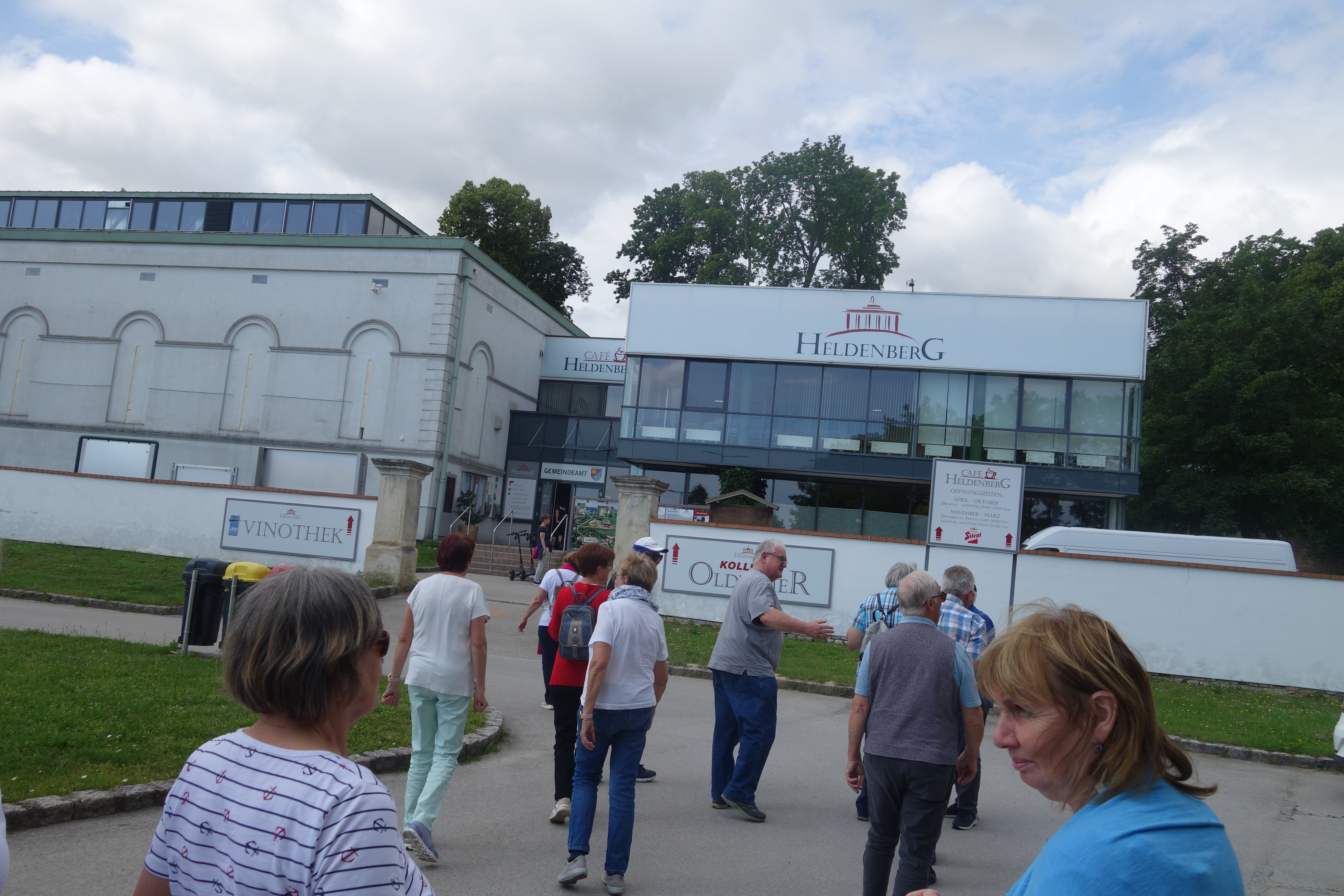 ganztagesausflug-heldenberg2.jpg